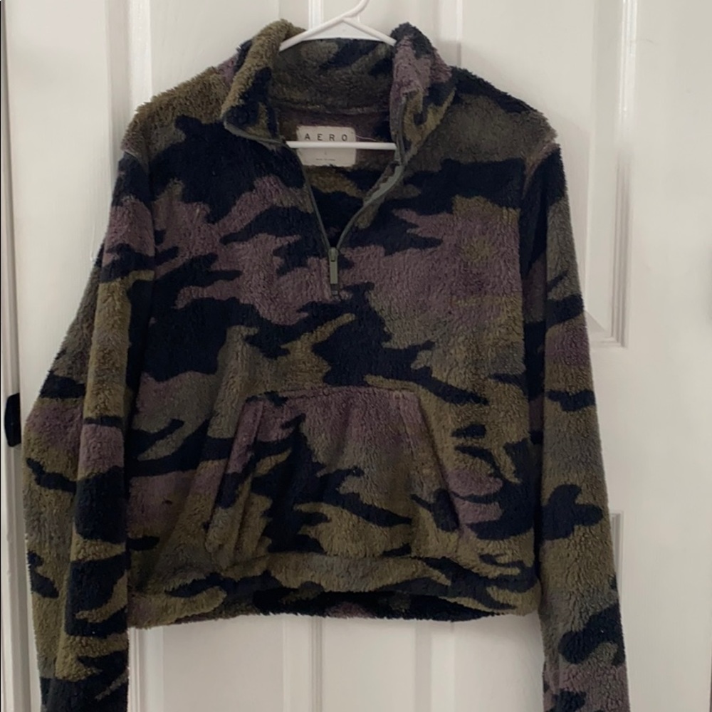 Aeropostale Sherpa Cropped